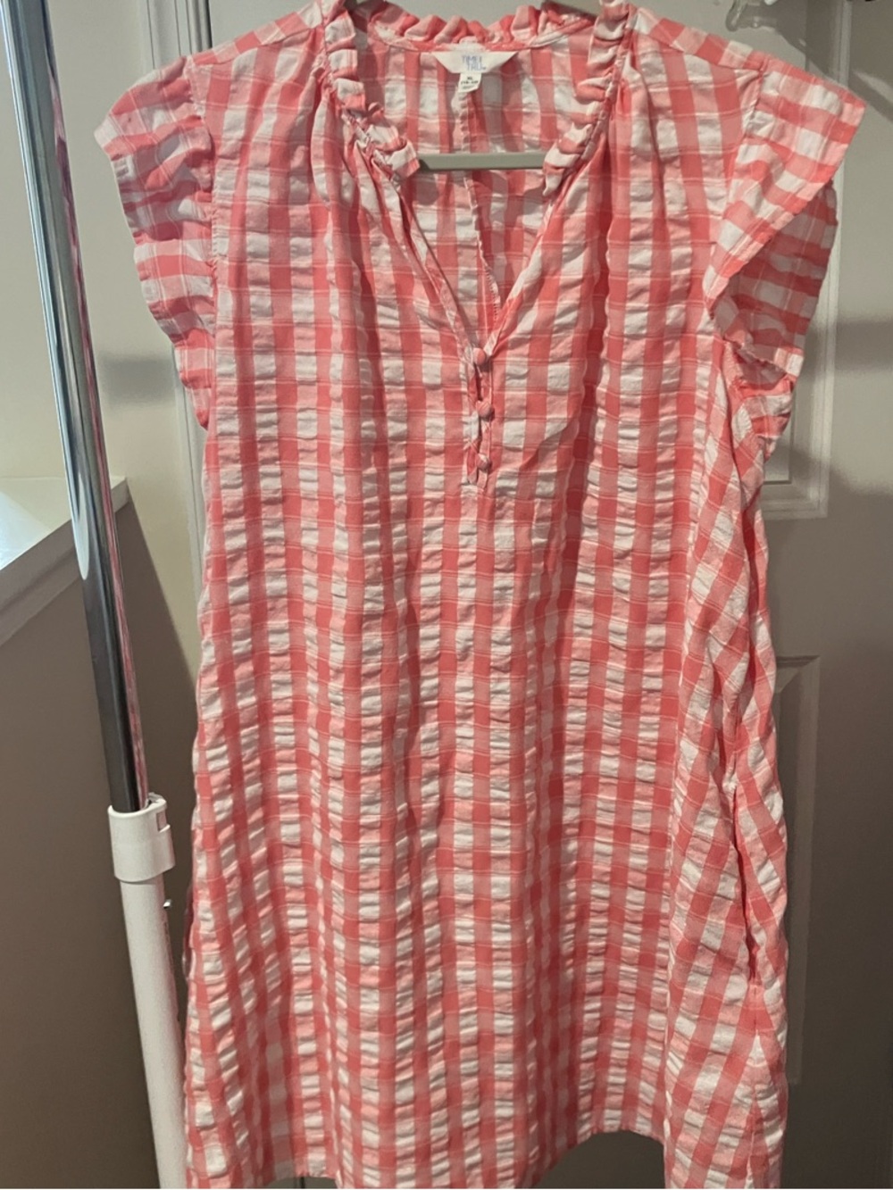 Time and Tru Coral and White Checkered Cap-Sleeve Tunic